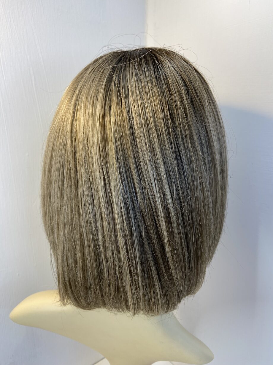 Beautiful brown rooted large cap wig. Brms226