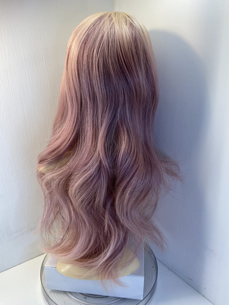 Pink long wavy wig. Pinklw10