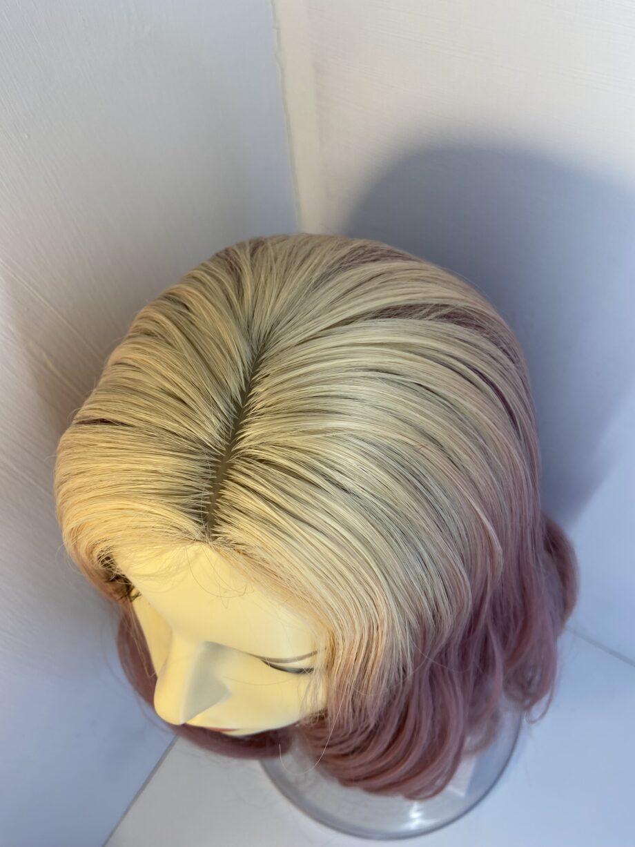 Pink long wavy wig. Pinklw10