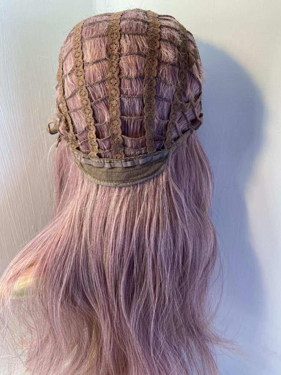 Pink long wavy wig. Pinklw10
