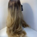 Long honey blonde rooted wig. Bllw15