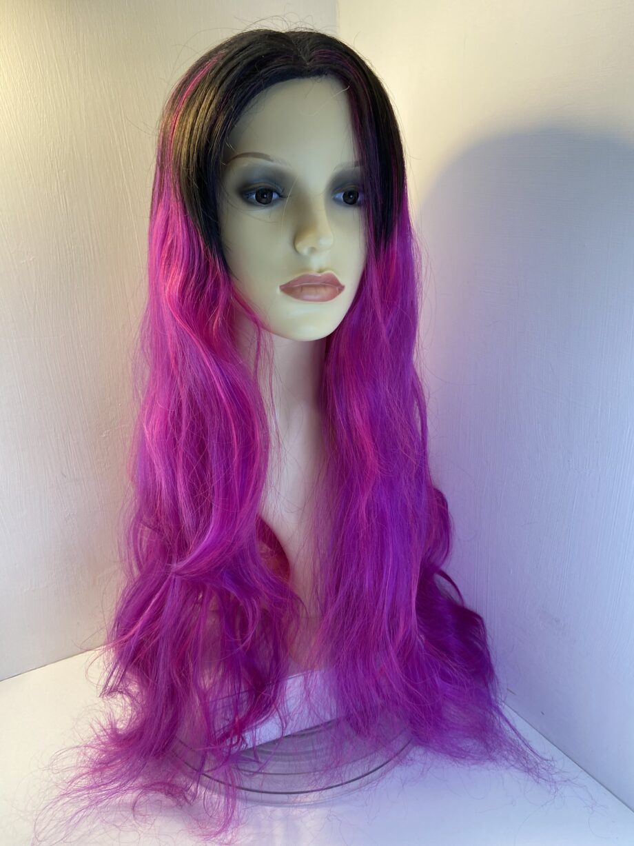 Purple rooted fun wig. Pulw762
