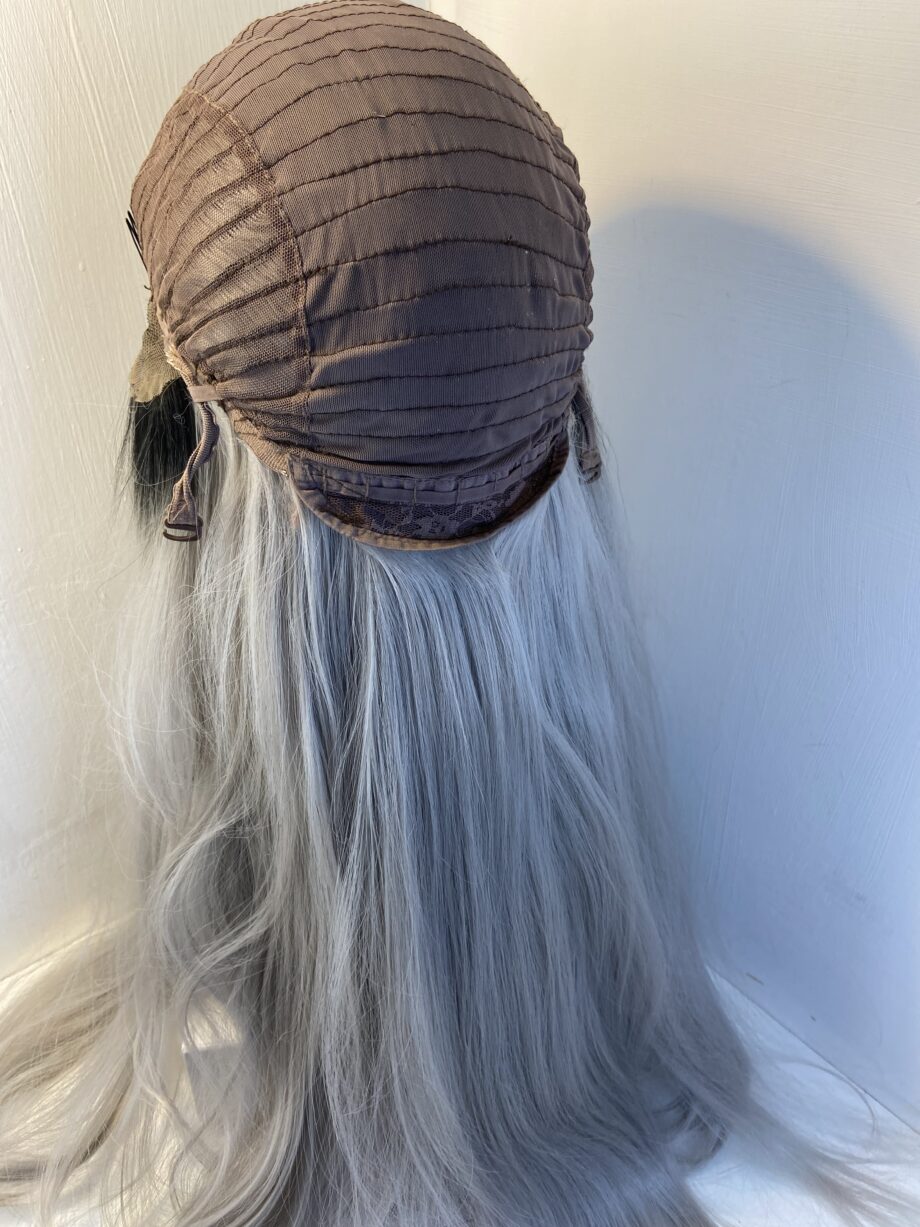 New silver rooted long wig. Gls764