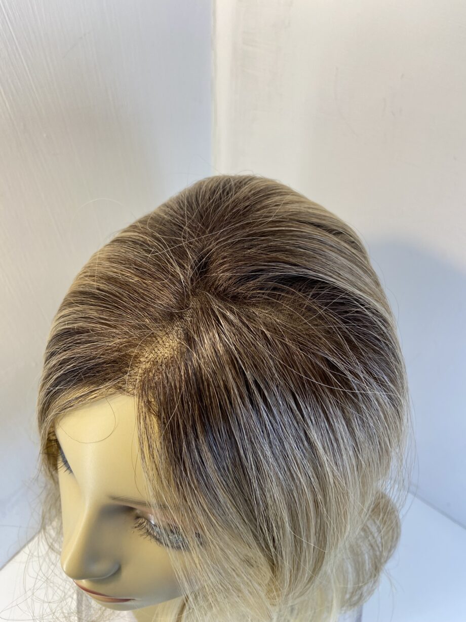 Hairpiece. Blonde rooted blmw819
