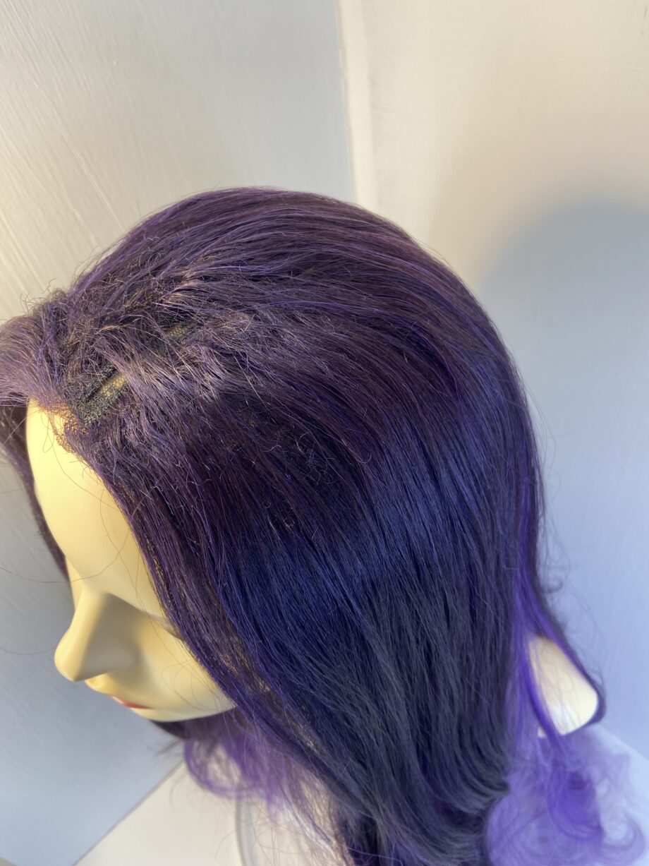 Purple/lilac long wig. Purplelw820