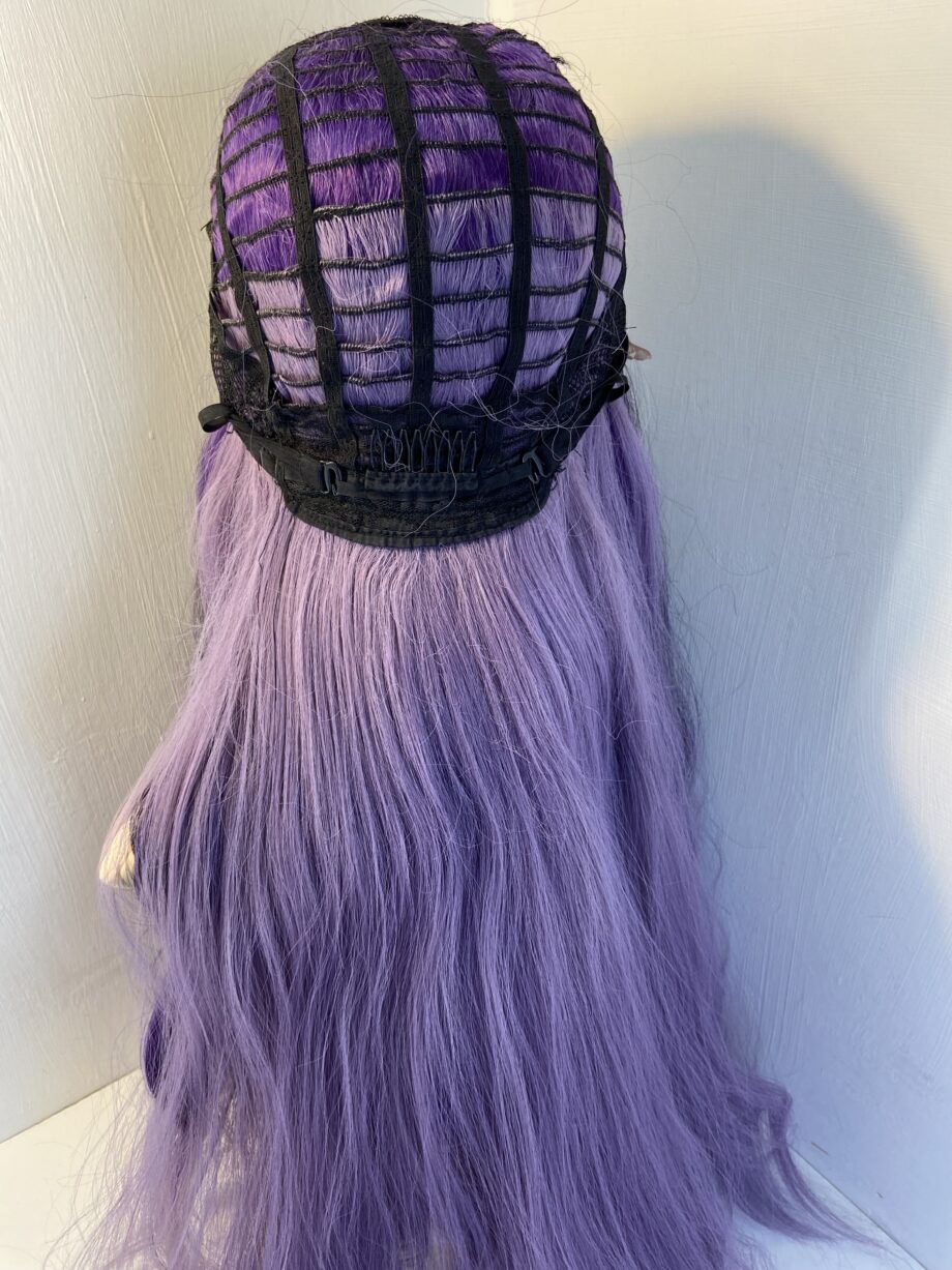 Purple/lilac long wig. Purplelw820