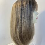 Stunning blonde light brown.  wig. Boms591