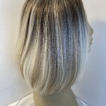 Stunning light blonde rooted wig. Blls596