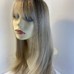 Extra long blonde rooted wig. Stunning. Blls597