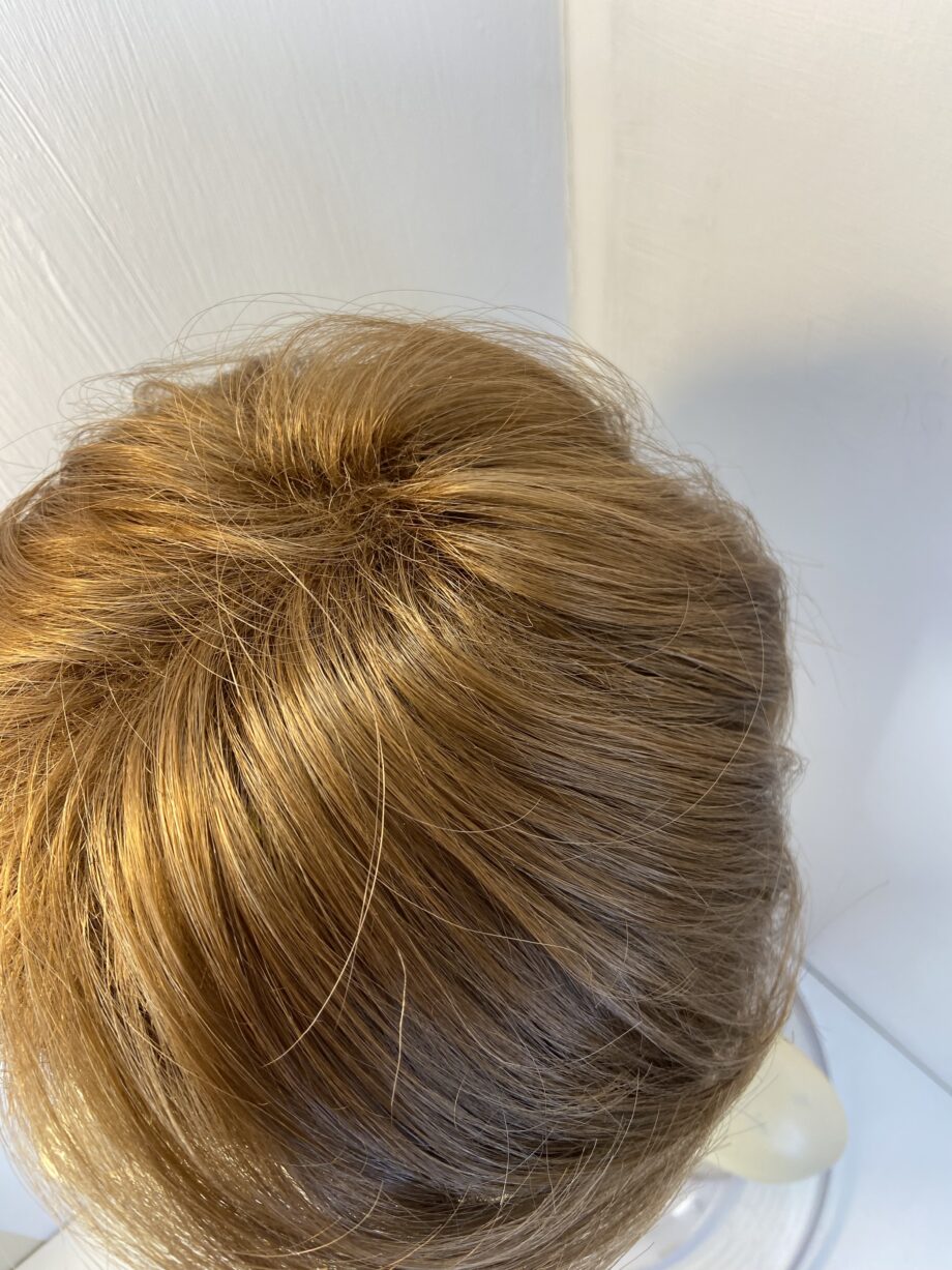 Gorgeous copper designer wig. Bms5001