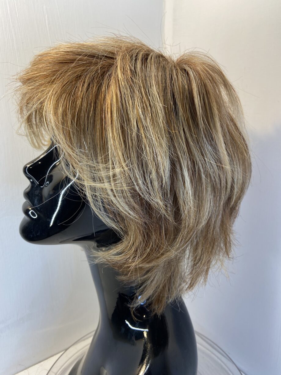 Blonde stylish designer wig. Brss5006