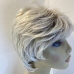 Blonde rooted short wig. Blss627