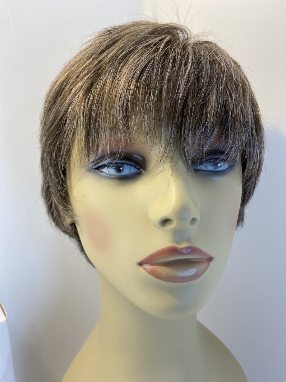 Lotus brown short new wig. Bbrss624