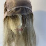 Long blonde rooted wig. Blls3323