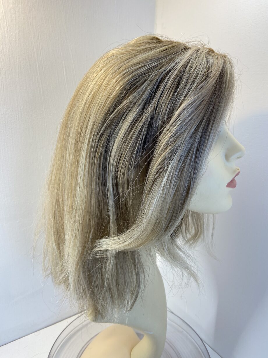 Jon Renau blonde wig. Blms3336
