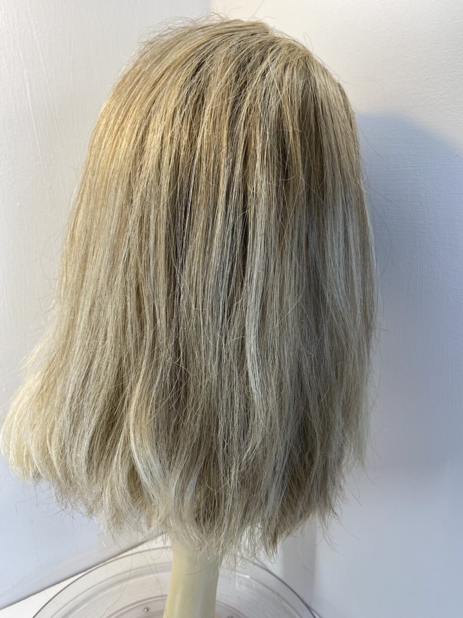Jon Renau blonde wig. Blms3336