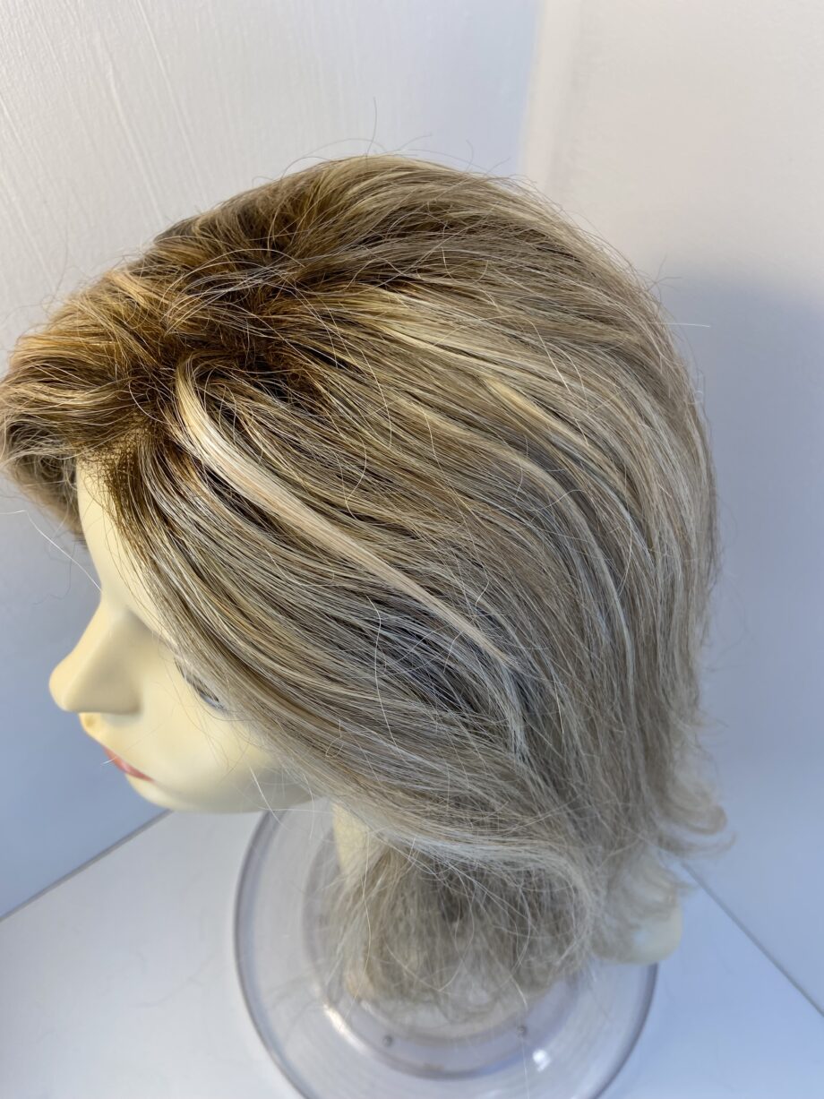 Jon Renau blonde wig. Blms3336