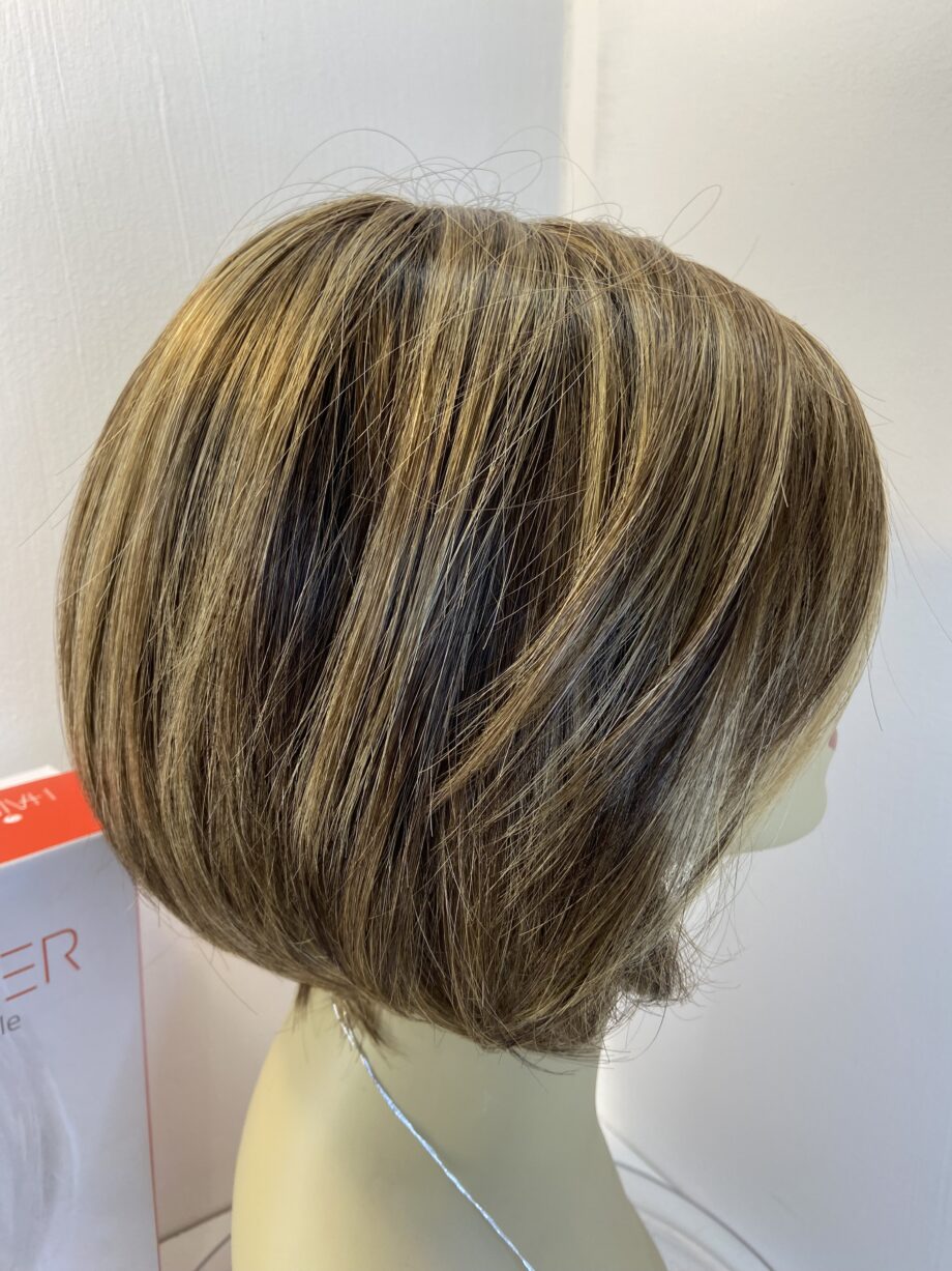 New Ellen Wille brown wig. Bbrss625