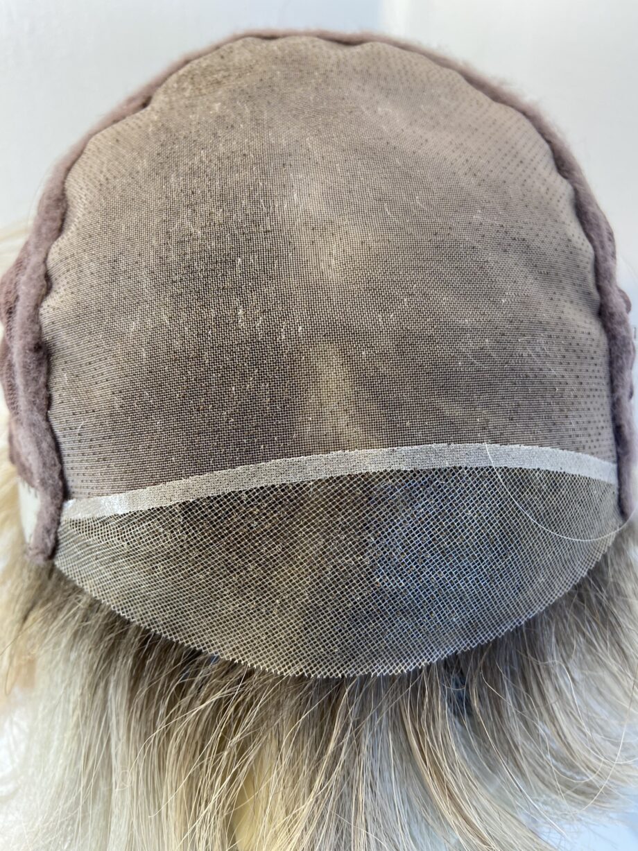 Never worn blonde soft cap wig. Blss3340