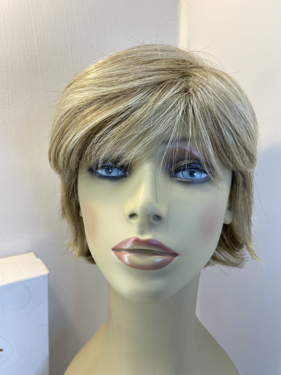 Rene of Paris new blonde wig. Bblms632