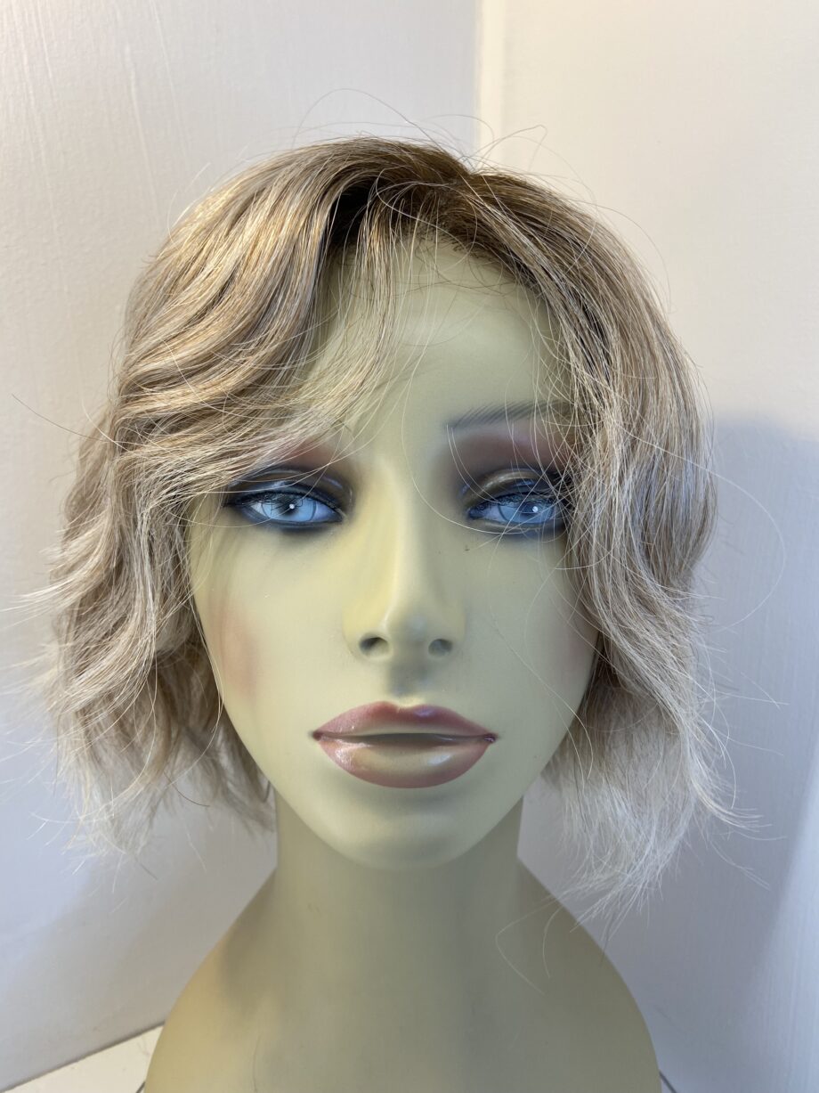 Rooted wavy Ellen Wille wig. Blmw635