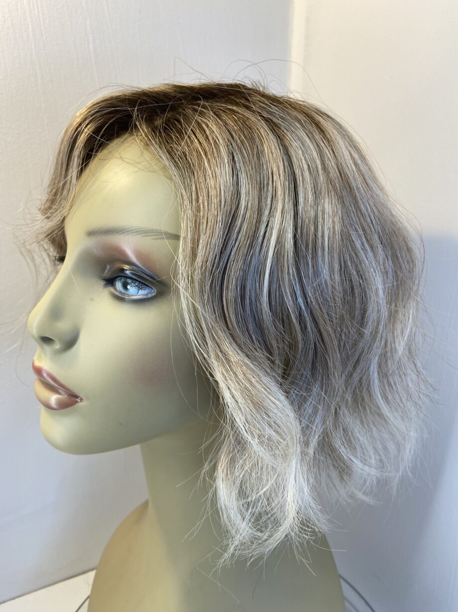 Rooted wavy Ellen Wille wig. Blmw635