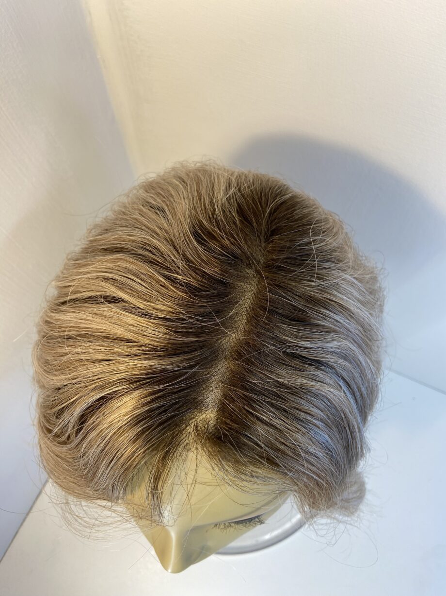 Rooted wavy Ellen Wille wig. Blmw635