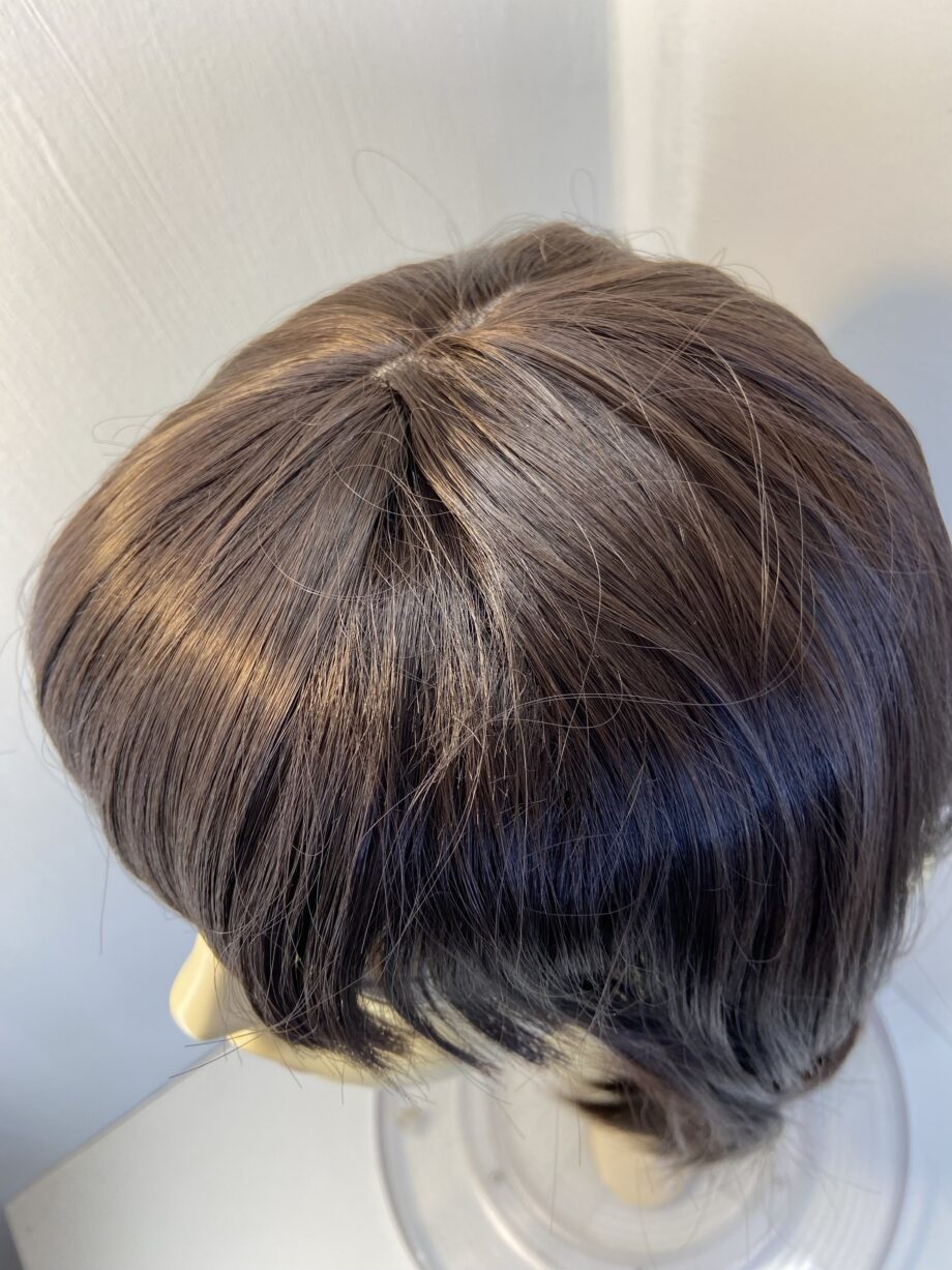 Long new dark brown wig. Brls637