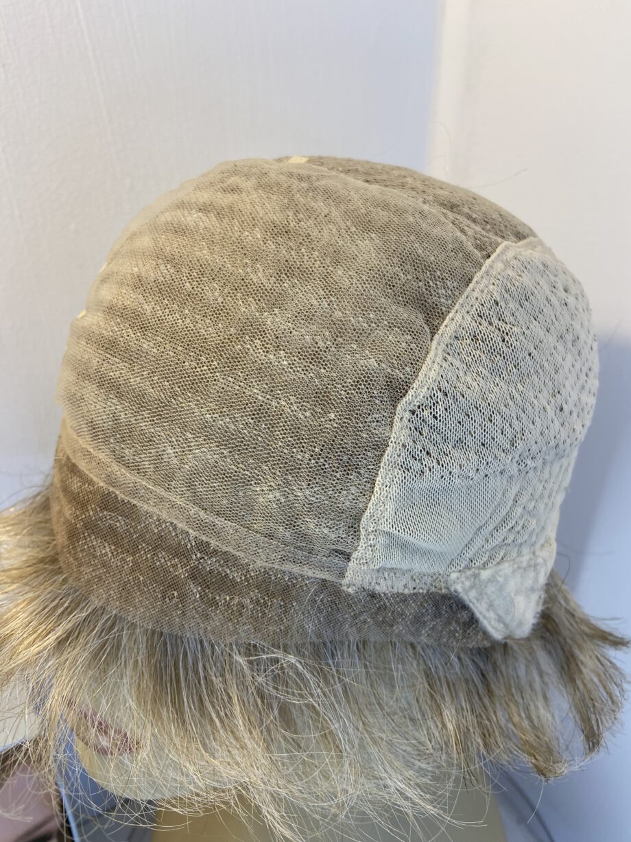 Short blonde soft cap Ellen Wille new wig. Bblss644