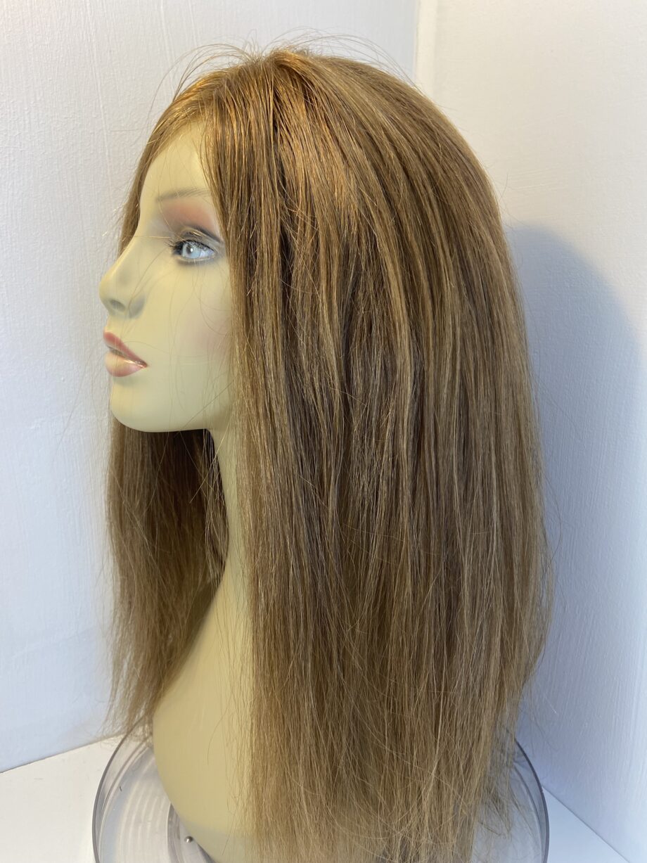 Donated hair long light brown wig new. Brls831