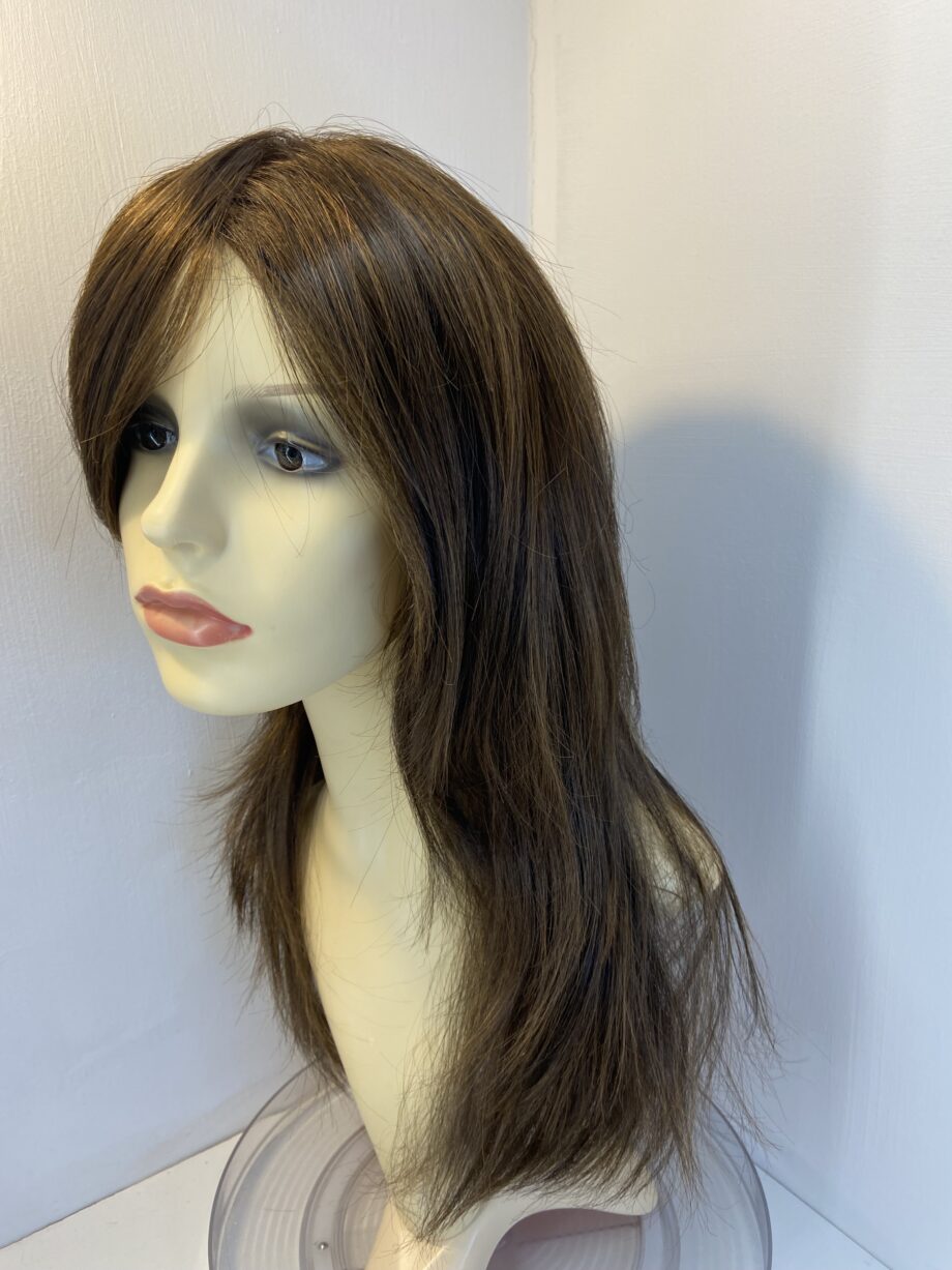 Stunning long brown Rene of Paris wig. Brls3341