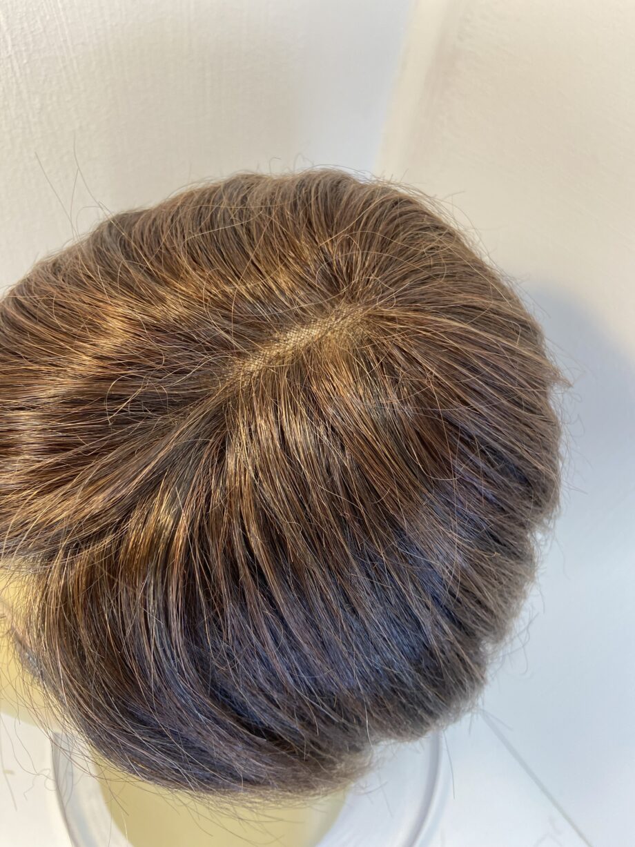 Short brown Ellen Wille wig. Brss3347