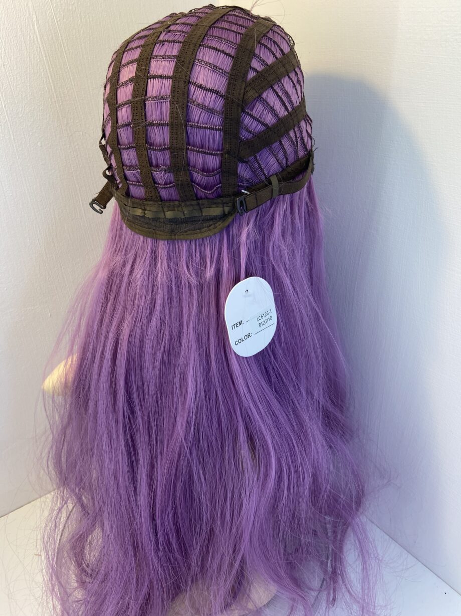 New lilic long wavy wig. Liliclw3357