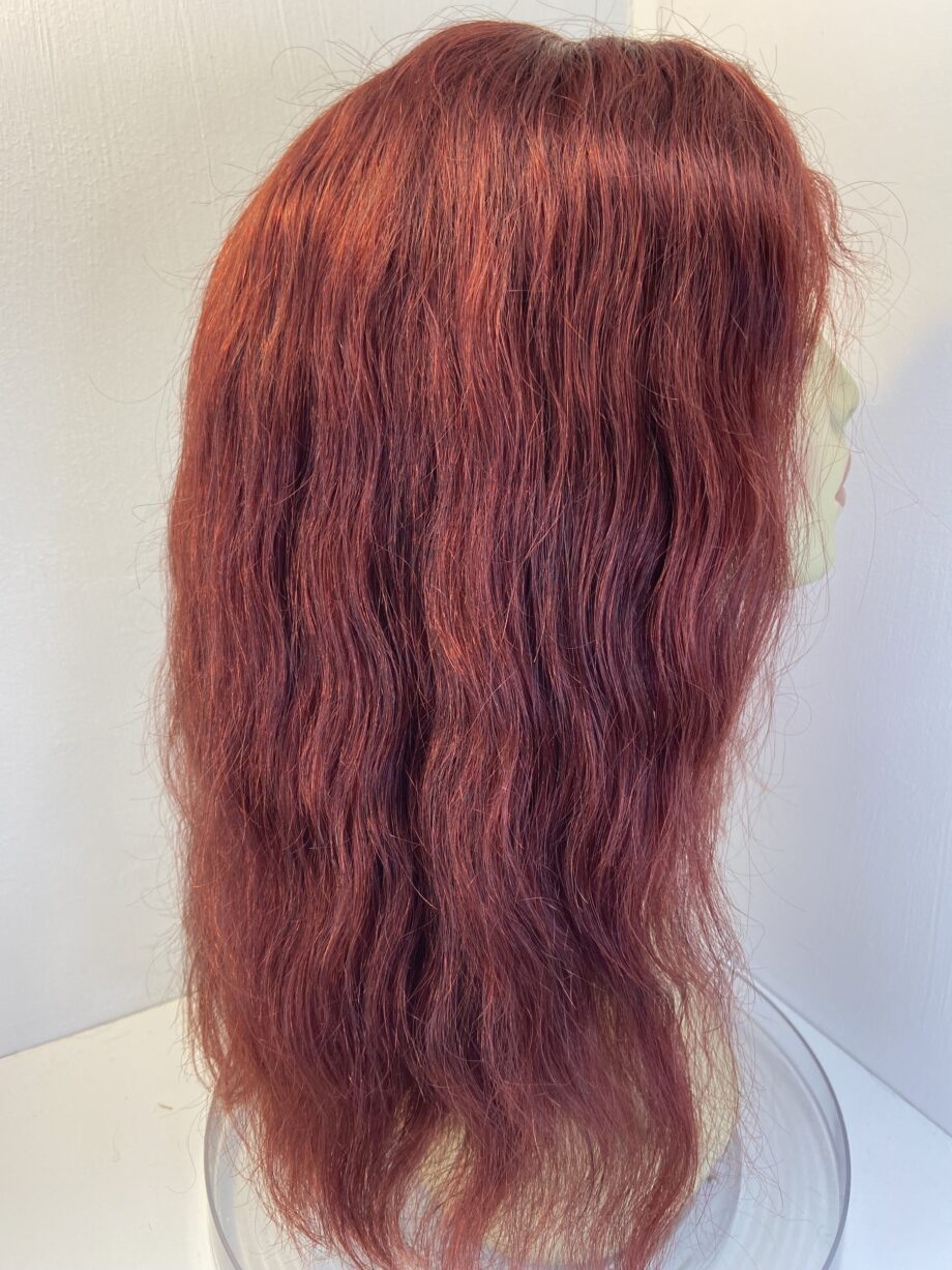 Stunning burgundy red long wavy wig. Rlw3358