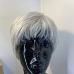 Stunning silver Gabor wig. Bgss657