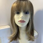 Long brown rooted wig stunning. Bbrls658
