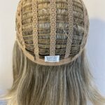 Stunning blonde stylish wig. Bblls661