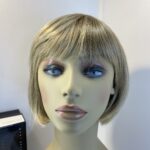 Gorgeous blonde short wig. Bblss662