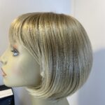 Gorgeous blonde short wig. Bblss662