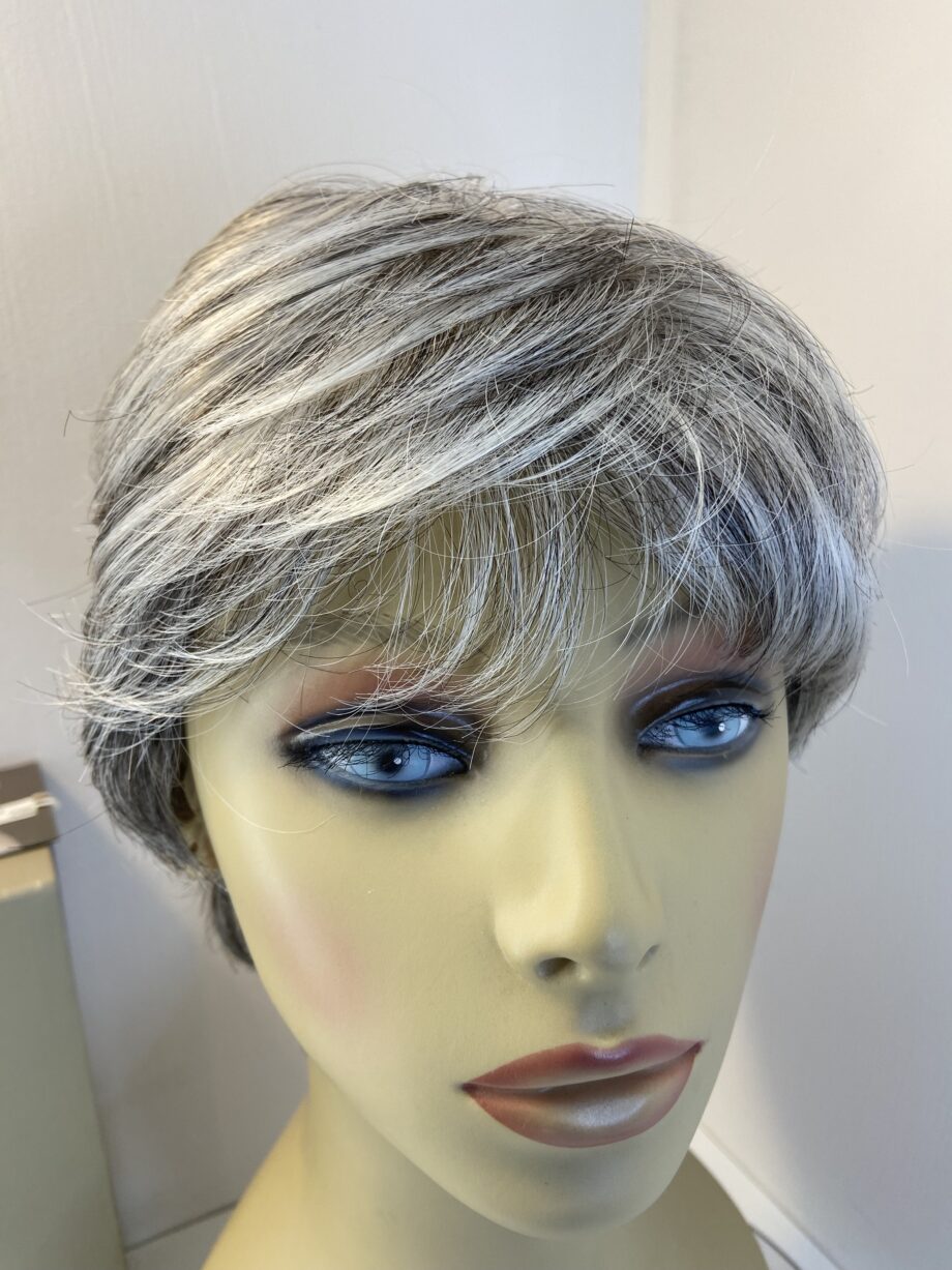 Hair society luxury class. Salt&pepper Bgss663