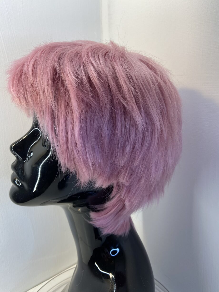 Short pink new wig. Pinkss104