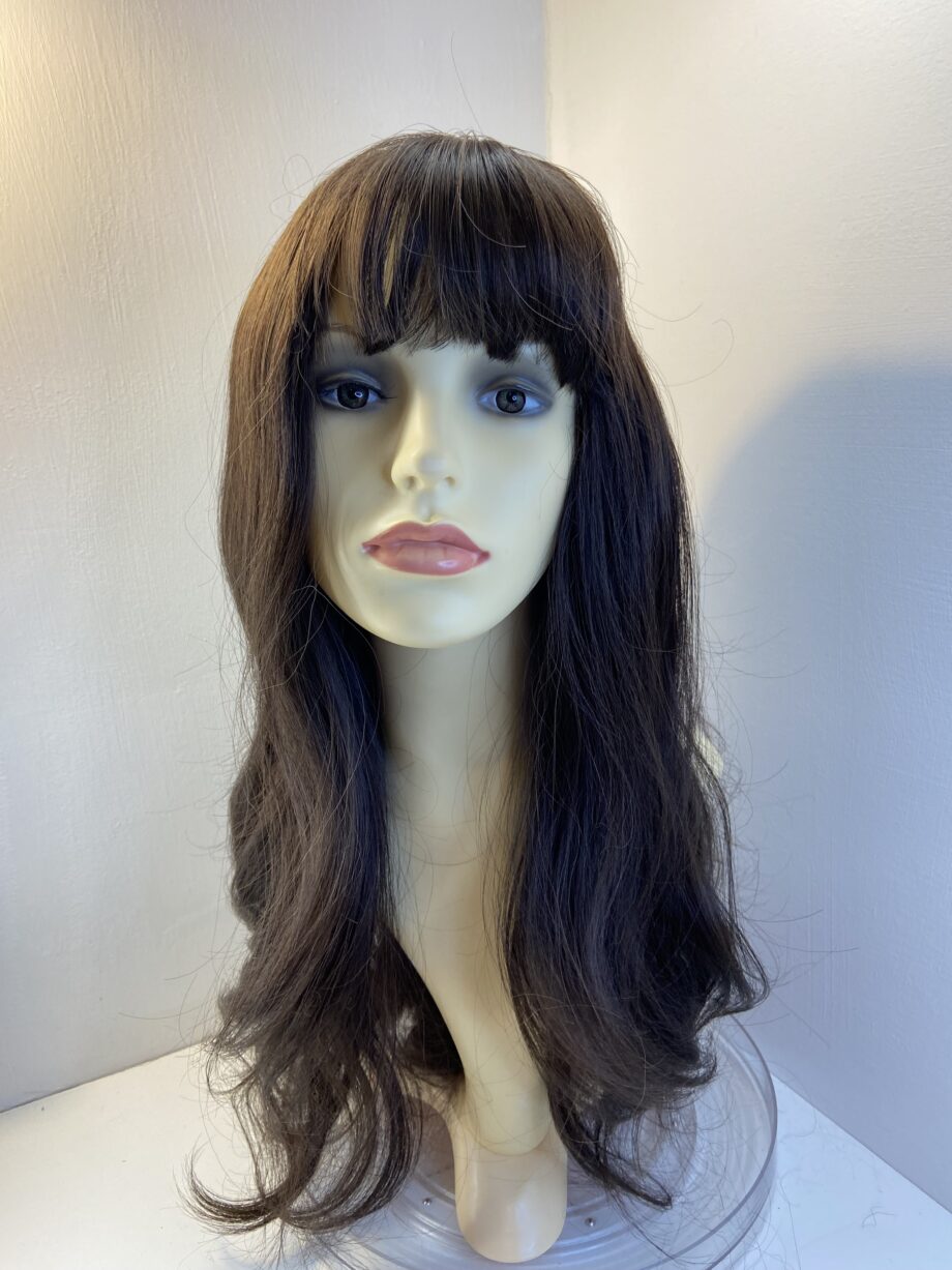 Extra long brown wavy wig. Brlw110