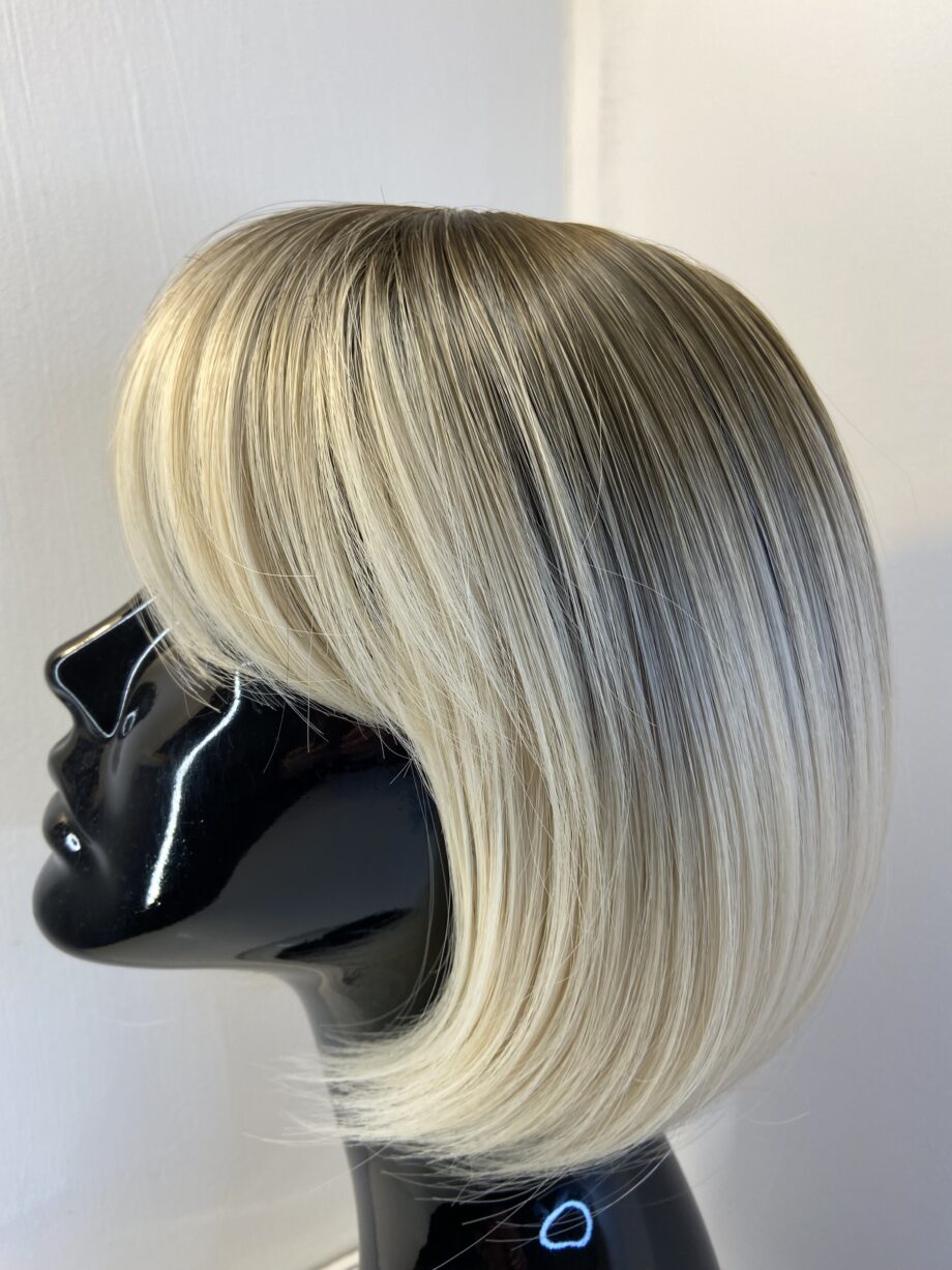 Blonde rooted new wig. Blms111