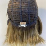 Stylish brown highlighted wig. Brms112