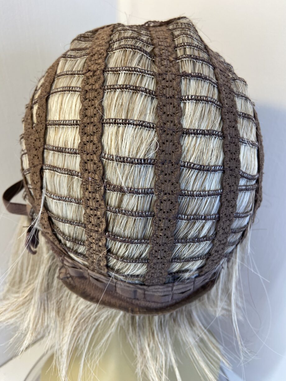 Beautiful blonde wig. Blms115