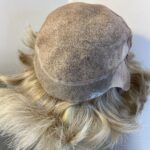 Amore design blonde wavy wig. Bblsc678