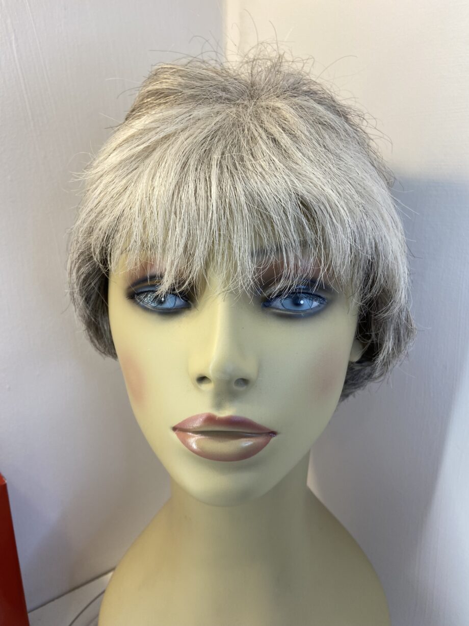 Rene of Paris silver grey wig. Bgss680