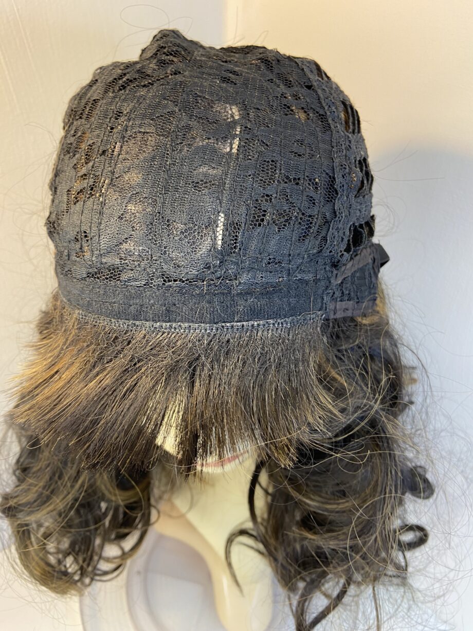Long new curly brown wig. Brlc5020