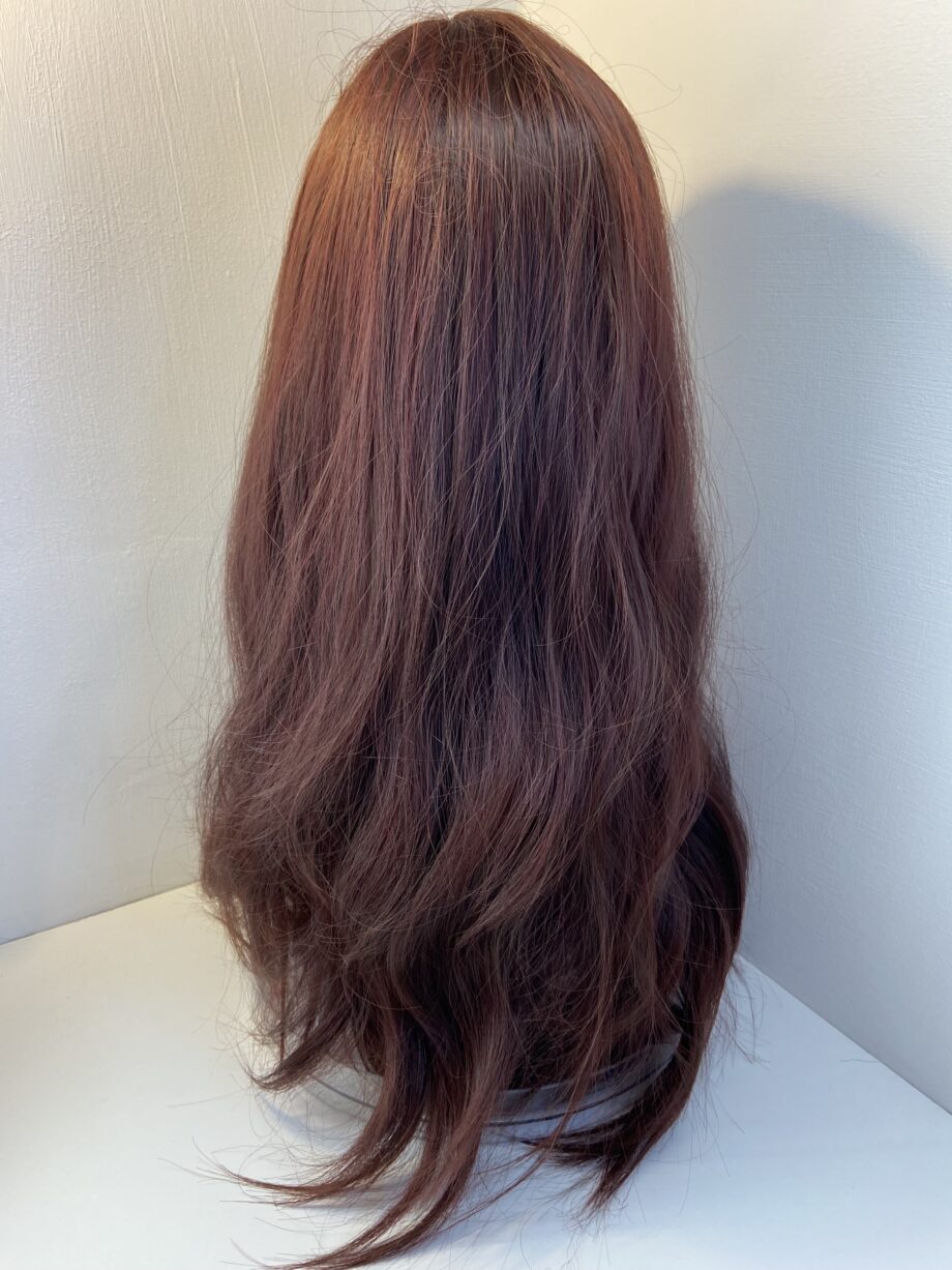 Stunning auburn new long wig. Brls3359