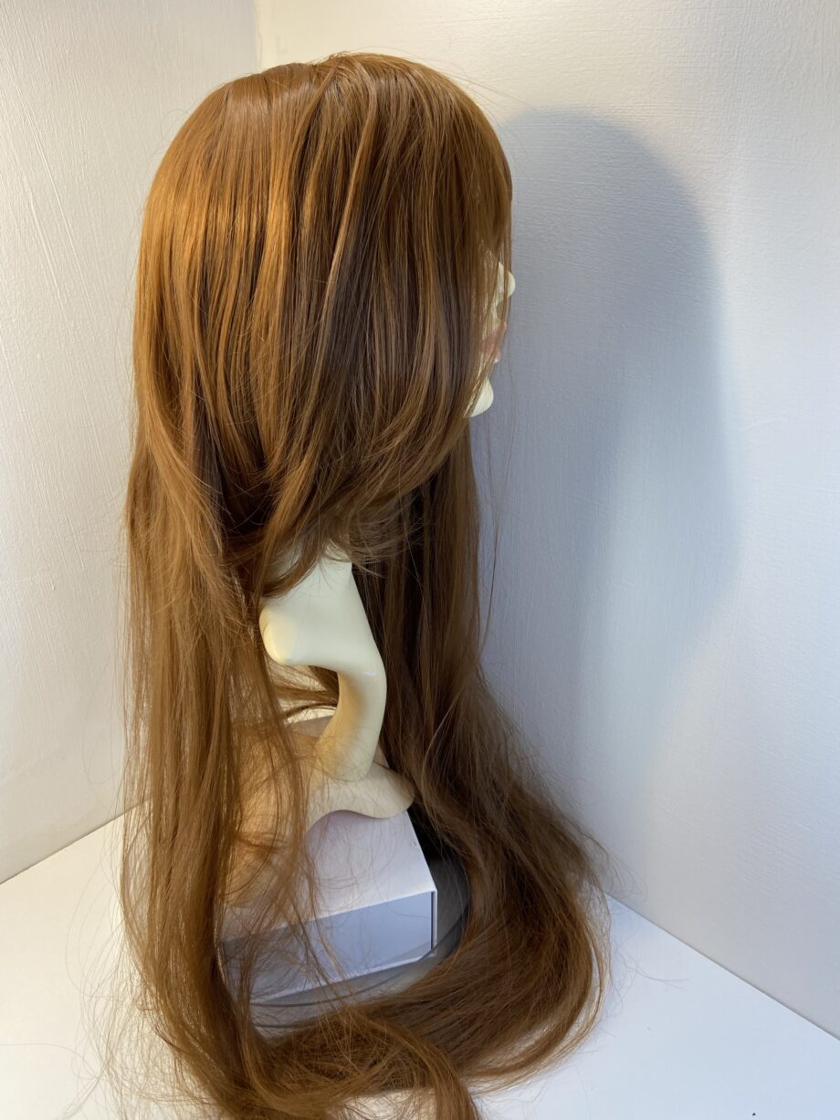 Very long copper wig. Cols3361